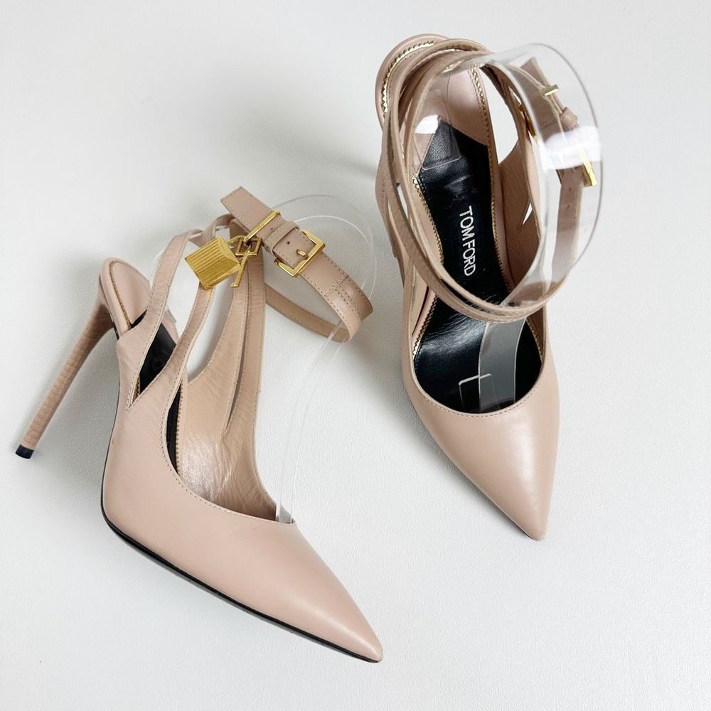 TOM FORD Padlock Nude Heels 39 US 8.5 Pointed Toe Ankle Strap Lock Key Beige